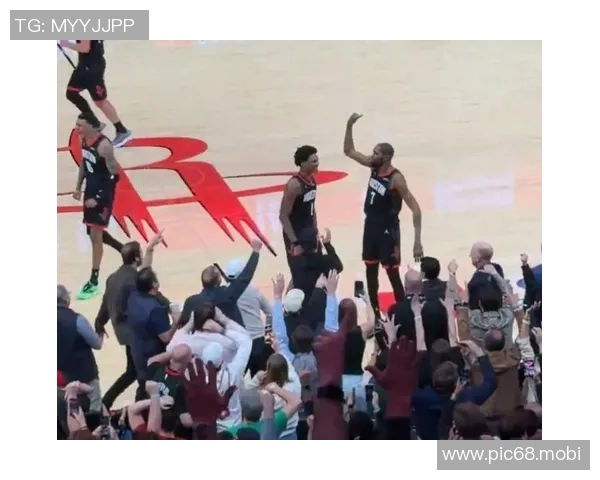 火箭主场15分领先被绝杀！小卡末节19分打爆KD，综合以下三大败因